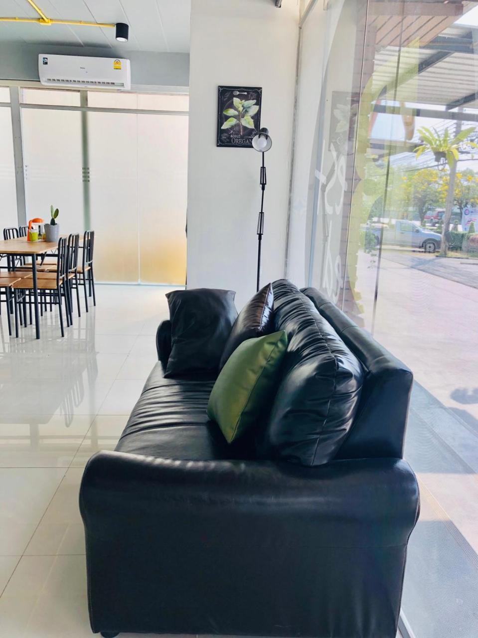 بيت شباب بيست بيد بانكوك سوفارنابومي المظهر الخارجي الصورة